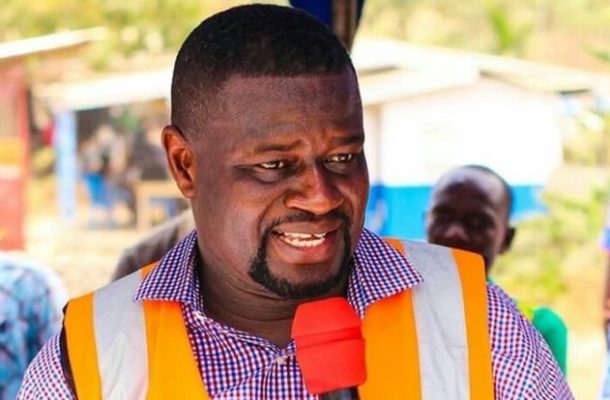 Annoh Dompreh announces construction of 18km cocoa road in Nsawam-Adoagyiri