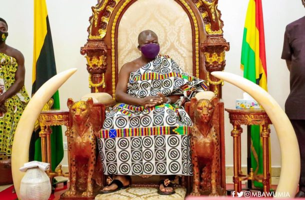 Asantehene counted, calls on Ghanaians to patronize census