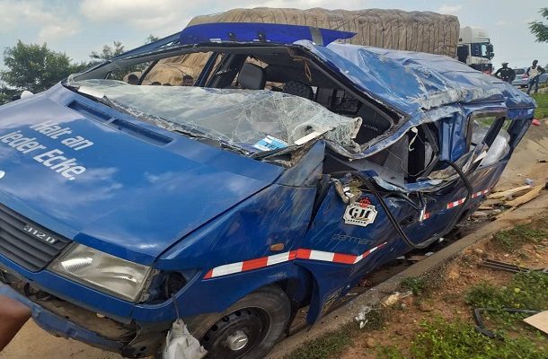 E/R: Five crushed to death after crash on Accra-Kumasi highway