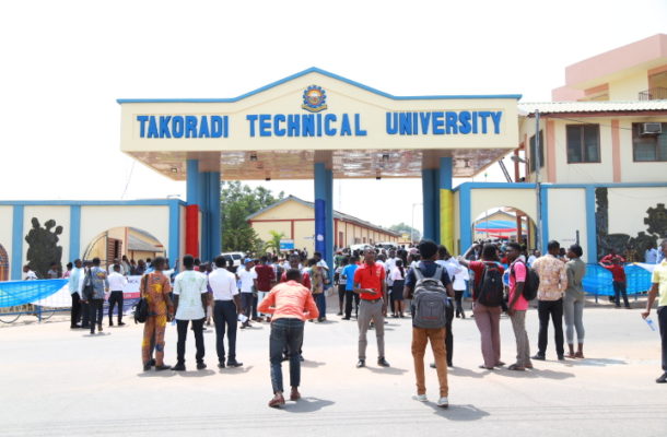 Students of Takoradi Technical University reject certificate