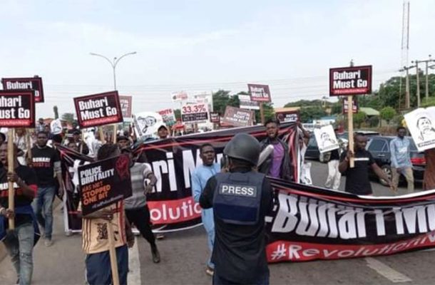 Nigeria: Police open tear-gas at protesters during June 12 protest