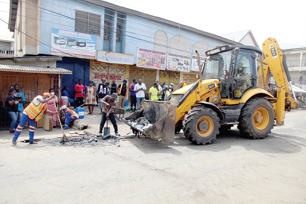 Decongestion, clean-up at Abossey Okai