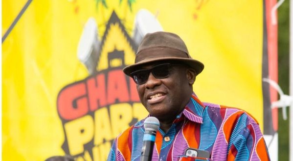 Be influencers in Ghana – Papa Owusu-Ankomah woos young Ghanaians in UK