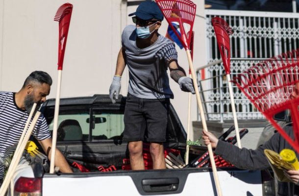 South Africa looting: Clean-up to mark Nelson Mandela Day