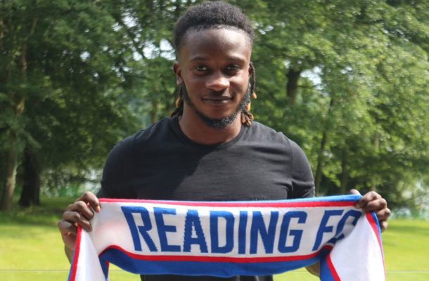 Teen midfielder Lynford Sackey signs contract with Reading