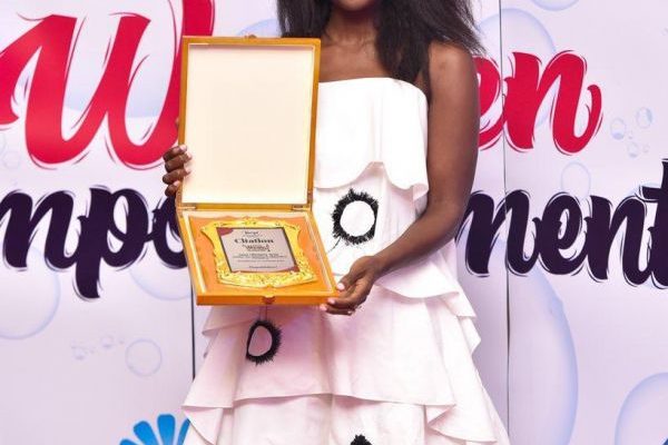 Nana Ofosuaa Ayim honoured; recognised as ‘woman of the year in cultural arts’