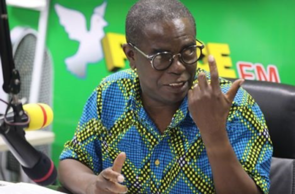 Annoying!, How do you call on people to tighten their belts with 39 cars in a convoy - Pratt blasts Government