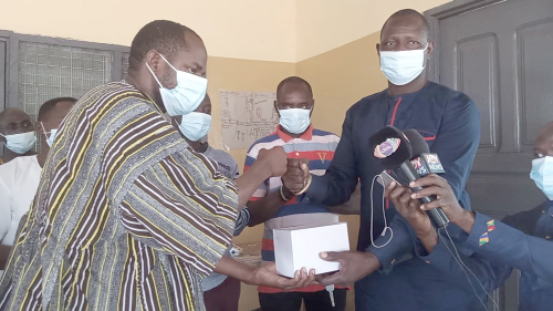 MP donates drugs to contain Yunyoo/Nasuan scabies