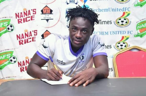 OFFICIAL: Bechem United sign Samuel Akwasi Amoto