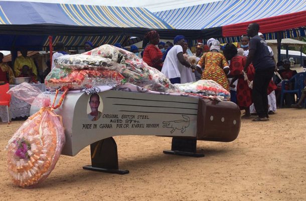 VIDEO: Happy FM Sports Journalist's father buried in cutlass-shaped coffin causes stir