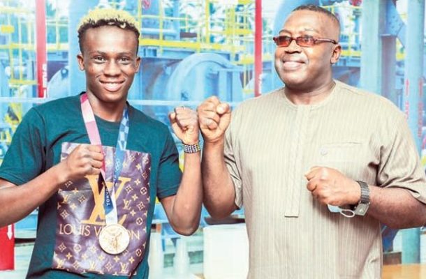 Ghana Gas promise to support boxing