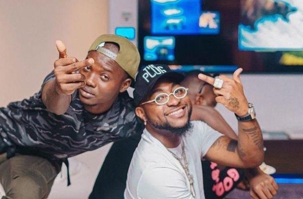 Davido’s official photographer dies by drowning