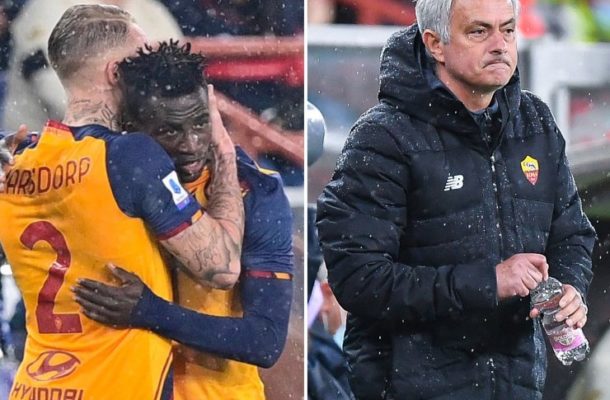 I promised to buy Afena-Gyan boots before Genoa game - Jose Mourinho