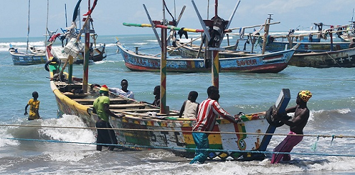 Boat owners, fishermen give govt 14-day ultimatum to reduce price of premix fuel