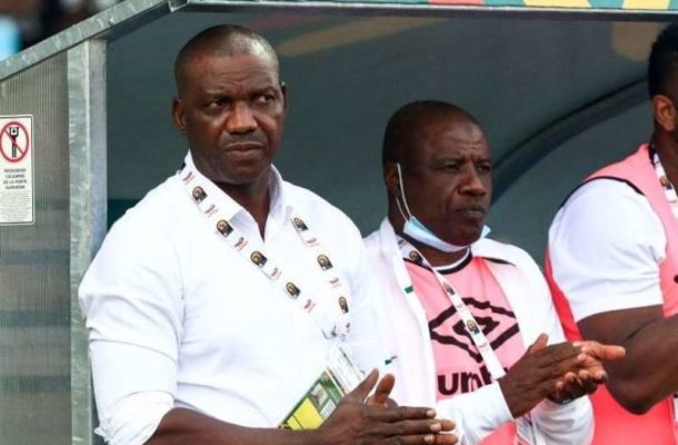 Afcon 2021: Nigeria interim coach Augustine Eguavoen dismisses reports of exit