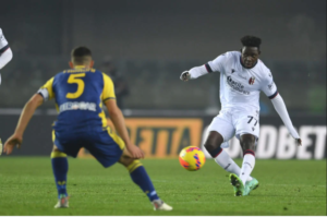 Ebenezer Annan makes Serie A debut for Bologna