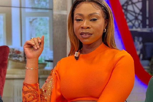 Michy begs Ghanaians to pray for Shatta Wale