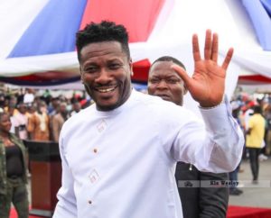 VIDEO: Asamoah Gyan takes to the dance floor in Super Sports studios after Ghana win