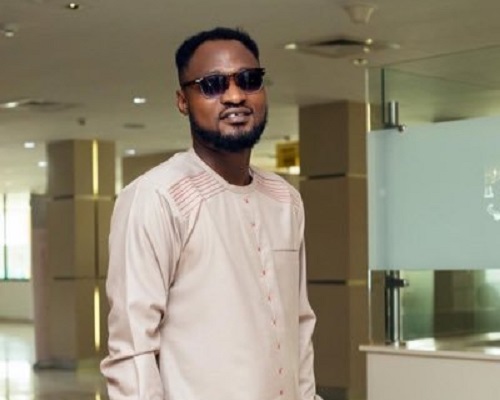 I was robbed by armed robbers when I returned from the psych ward – Funny face