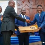 Veep Bawumia donates 100 laptops to University of Ghana Business school