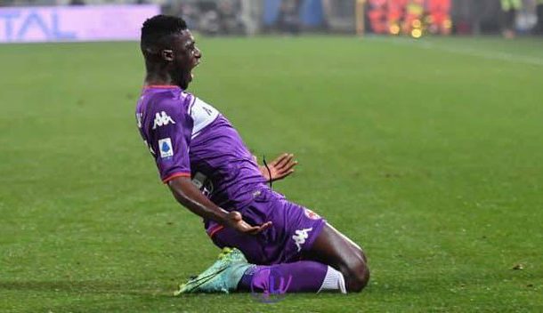 Alfred Duncan scores in Fiorentina's defeat to AC Milan