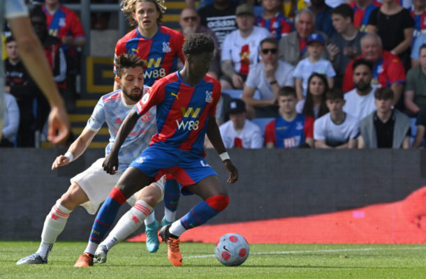 Jesurun Rak-Sakyi plays in Crystal Palace win over Manchester United