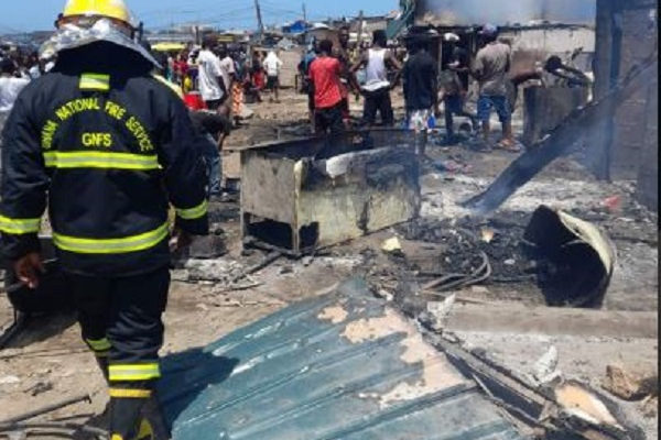 Fire destroys structures at Agbogbloshie market