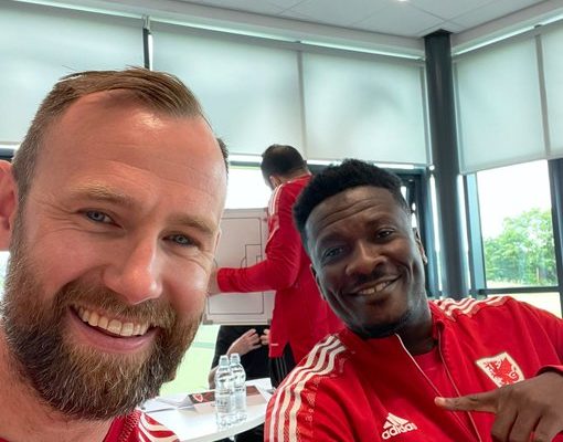 Asamoah Gyan sends message to Sunderland fans as he undertakes his coaching badges