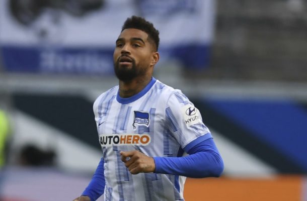 KP Boateng extends his contract with Hertha Berlin