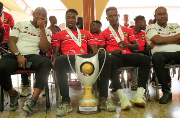 PHOTOS: Kotoko presents league trophy to Asantehene at Manhyia Palace