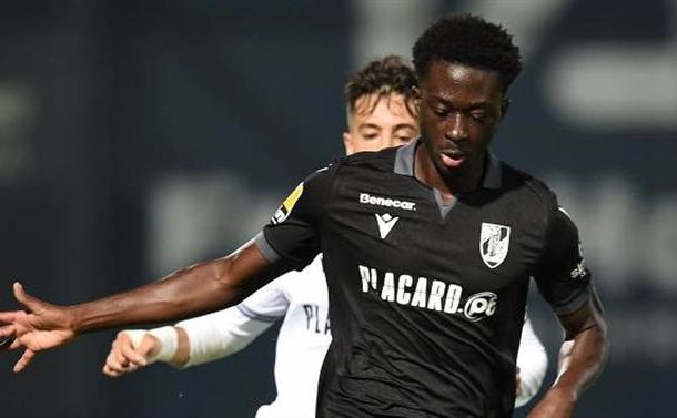 Angers table €4 million offer to Vitória de Guimarães for Abdul Mumin