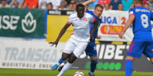 Rapid București wants Ghanaian midfielder Baba Alhassan