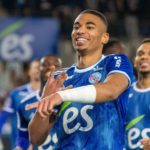Alexander Djiku scores for Strasbourg in draw against Reims