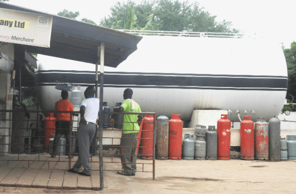 Consumers bear the brunt as gas tanker drivers’ strike begins