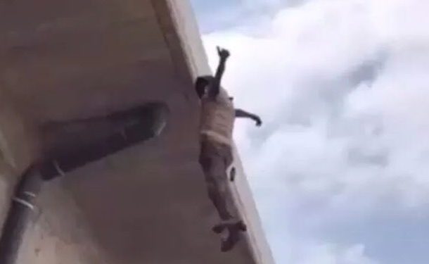 VIDEO: Man jumps from Tamale flyover in alleged suicide attempt