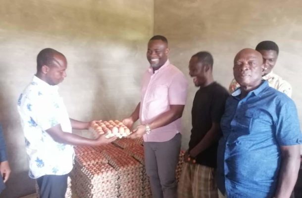 Ejisu Club 100 opens poultry farm to create employment for the youth