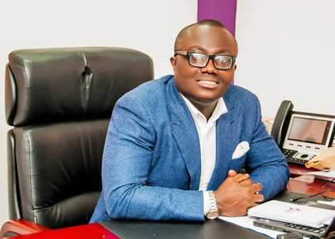 Bola Ray celebrates 25 Years in Media