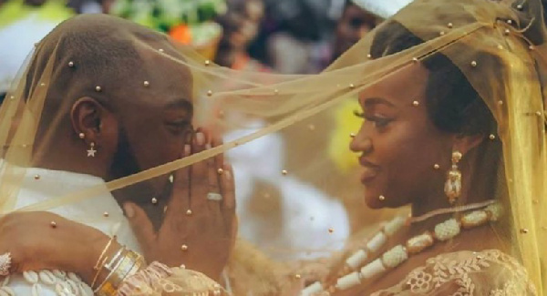 Davido reportedly marries Chioma in secret after their son’s demise