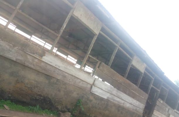 Enchi: Nana Brentu SHS using dilapidated wooden structure as dining and assembly hall complex