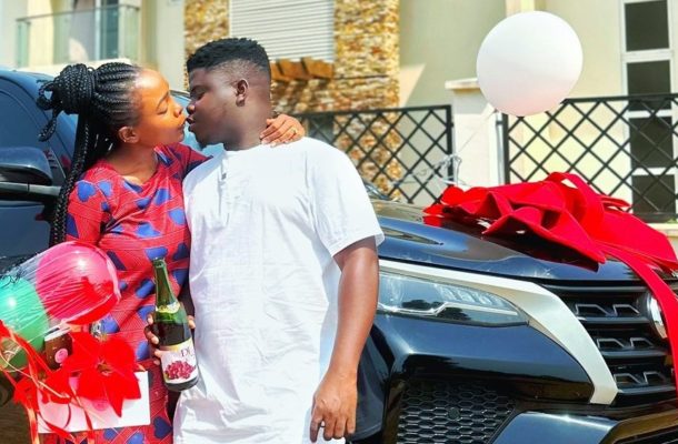 Ghanaian YouTuber Wode Maya surprises Kenyan wife with SUV on Christmas Day