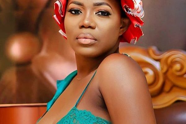 Mzbel apologises to Afrochella Patrons for poor performance