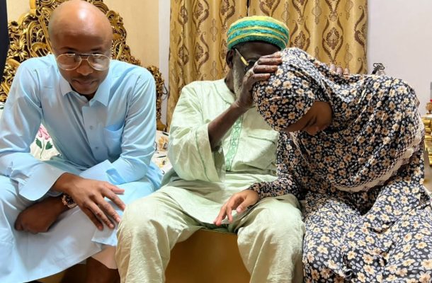 Andre Ayew and his daughter pay courtesy call on National Chief Imam