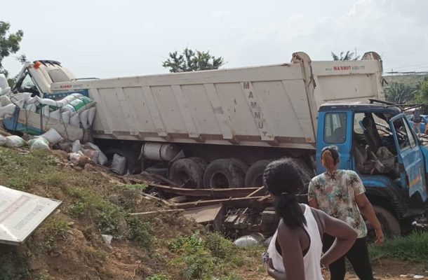 Driver’s mate killed, 2 in critical condition in gory accident at Gomoa Dominase