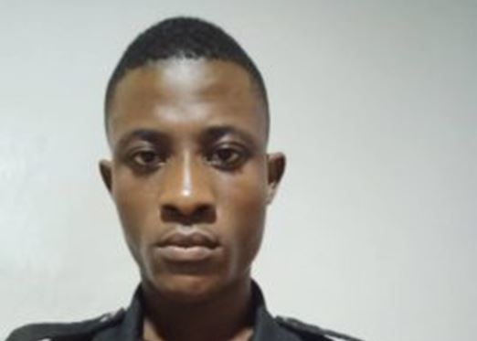 Fake policeman arrested at check point