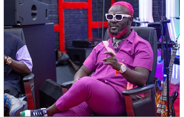 I also want to feature Ebony's ghost, just as Sarkodie did with Bob Marley - DJ Azonto