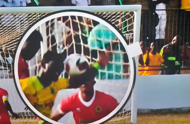 VIDEO: Watch the comical penalty decision awarded to Gold Stars against  Kotoko