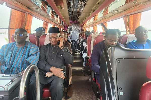 40 NPP MPs accompany Bawumia to Kpembi by bus for late Lepowura’s funeral