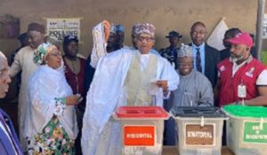 Nigeria Election: President Buhari publicly shows his ballot paper to reveal who he voted