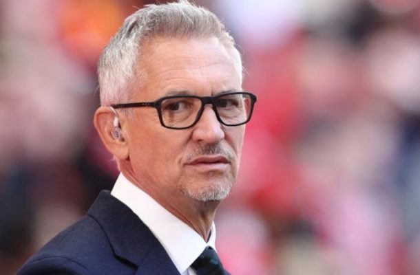 Gary Lineker: BBC suspends top sports presenter for breaching guidelines