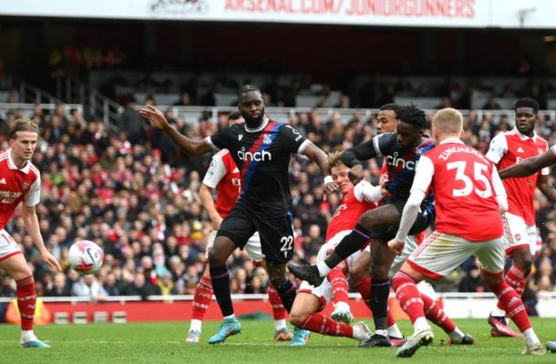 Jeffrey Schlupp scores as Partey's Arsenal beat Crystal Palace
